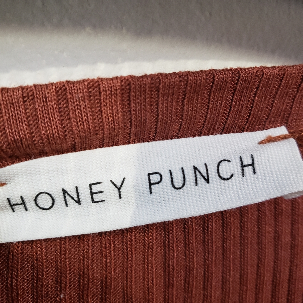 Honey Punch Ribbed Top - Picture 2 of 4